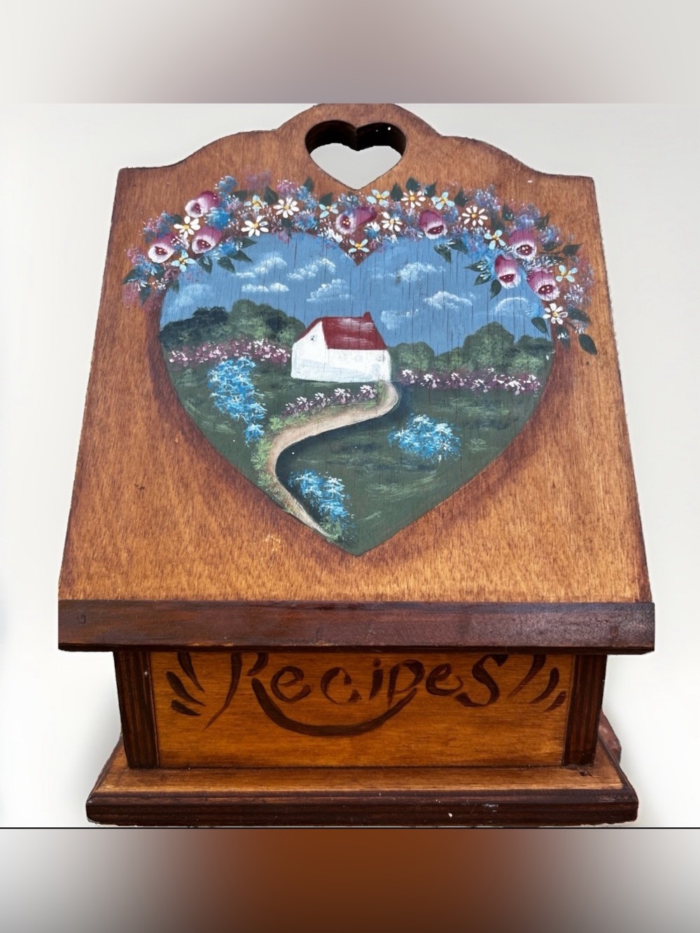 Vintage Hand Painted Wooden Recipe Box Heart Cottagecore Floral Folk Art